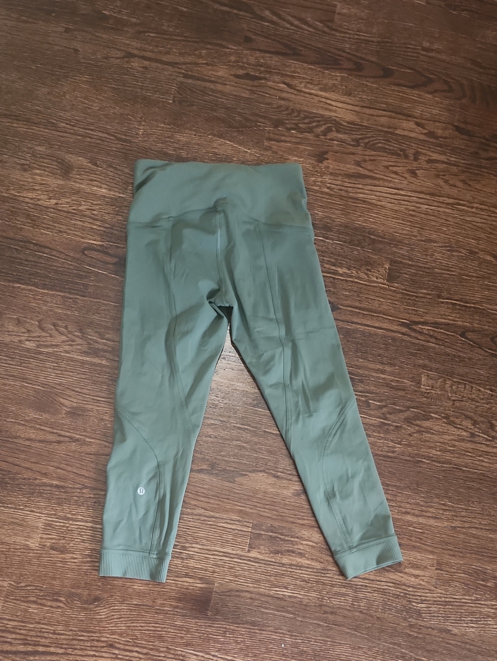 Lululemon High-Waist Olive Green Active Leggings - Picture 2 of 4